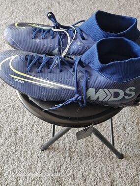 Nike Mercurial Men's Navy Blue Indoor Soccer Cleats Size 13 806436-401
